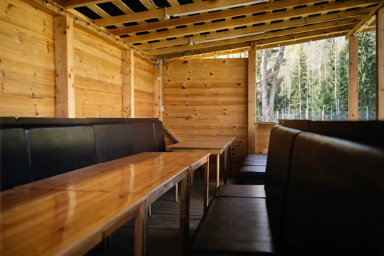 VIP беседка с крышей и мангалом на 40 человек